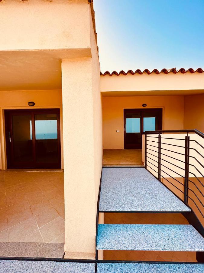 Rocce Rosse Sardinia Aparthotel Isola Rossa Exterior foto
