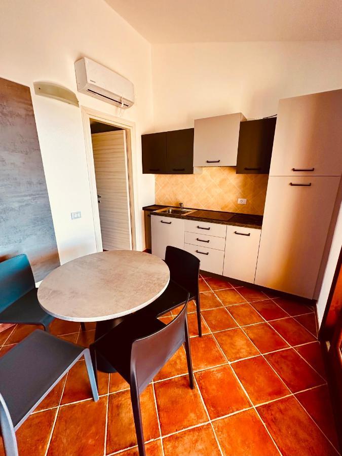 Rocce Rosse Sardinia Aparthotel Isola Rossa Exterior foto