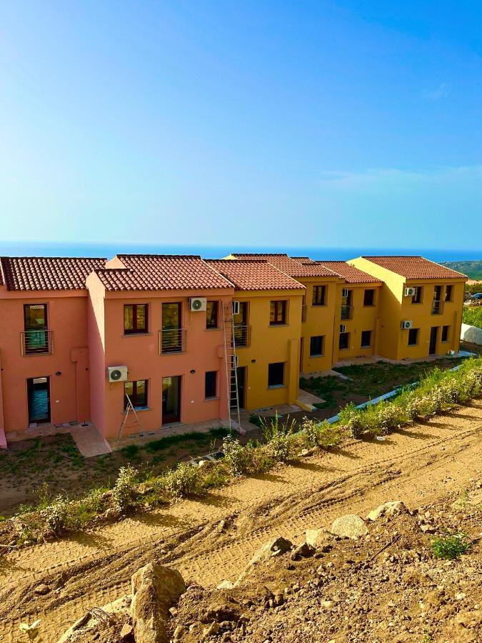 Rocce Rosse Sardinia Aparthotel Isola Rossa Exterior foto
